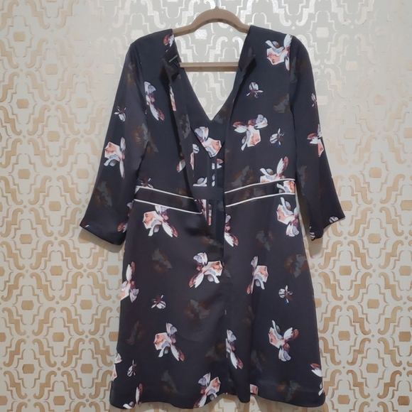 Banana republic/dress/8 - Picture 8 of 8